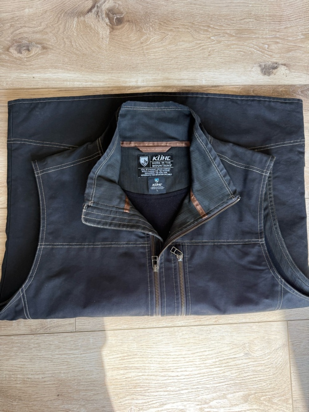 Men’s Kuhl Vest Size L